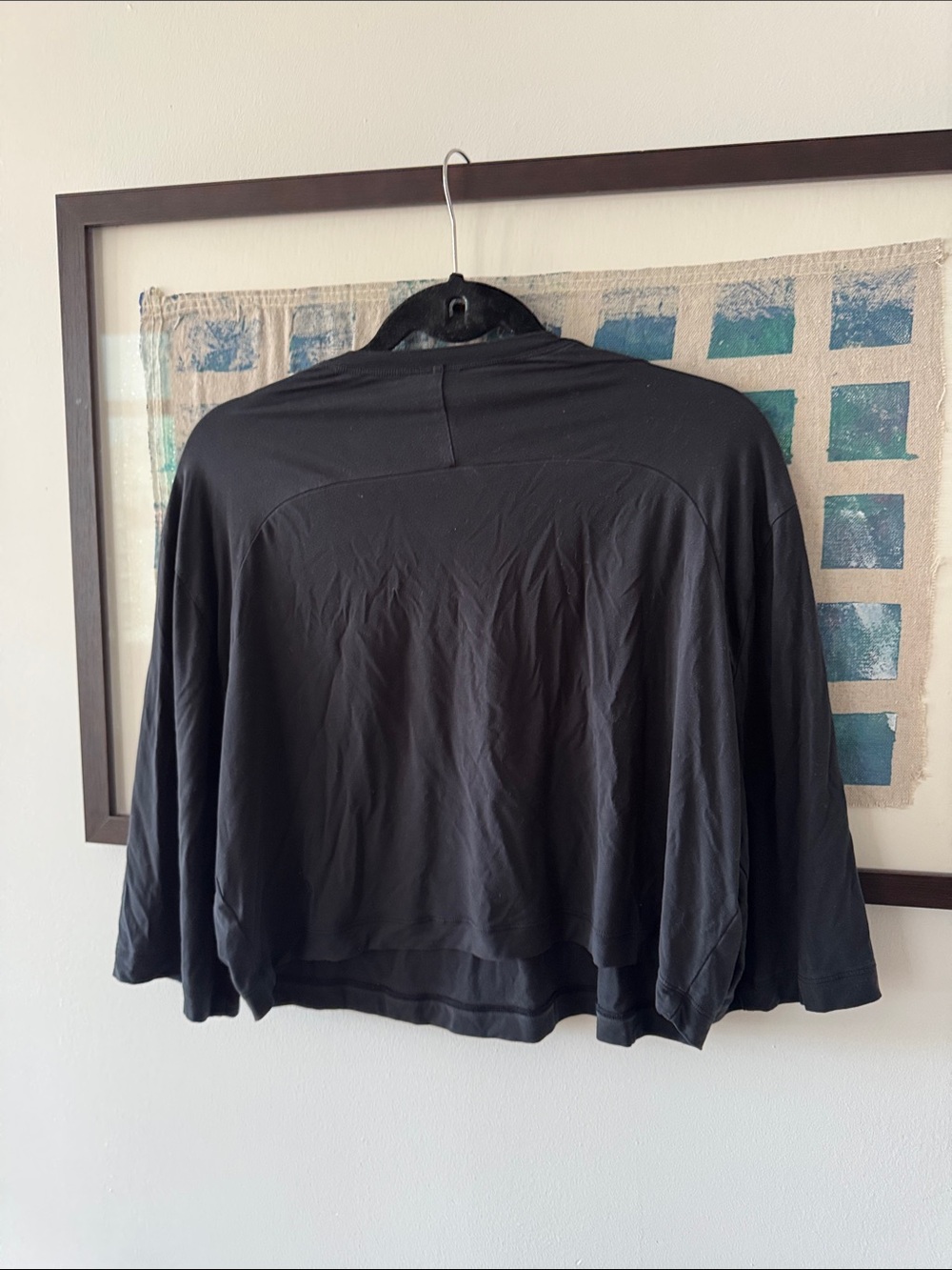 EUC lululemon Modal Relaxed-Fit Cropped Short-Sleeve Shirt Black 8 - Picture 2 of 5